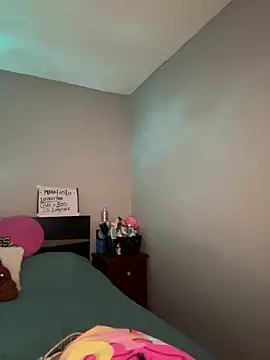 Snapshot of Sammy_pink chatting on 5, 3, 2025 Sammy pink online show from 5, 3, 2025