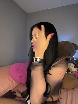 Snapshot of Sammy_pink chatting on 21, 12, 2025 Sammy pink online show from 21, 12, 2025