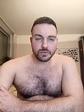 Snapshot of PowerToes chatting on 17, 12, 2025 PowerToes online show from 17, 12, 2025