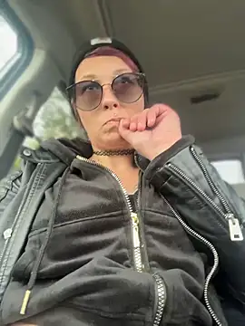 Babii Nova online show from 23, 4, 2026