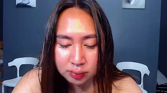 HOTTESTCANDYTS online show from 4, 12, 2024