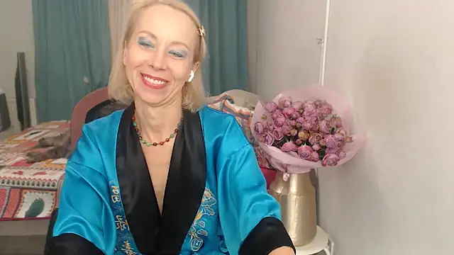 LuxuryNika online show from 27, 10, 2025