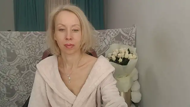 LuxuryNika online show from 27, 11, 2025