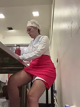 Gatitacarlita online show from 23, 12, 2024