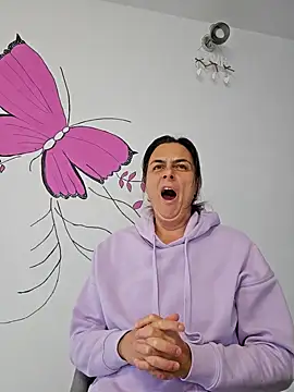 IsabelleCraft online show from 26, 9, 2025