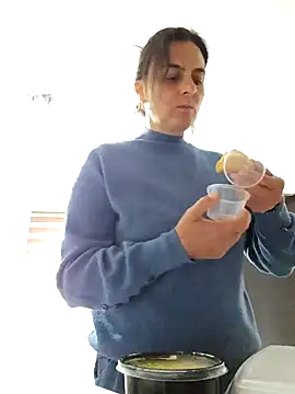 IsabelleCraft online show from 11, 10, 2025