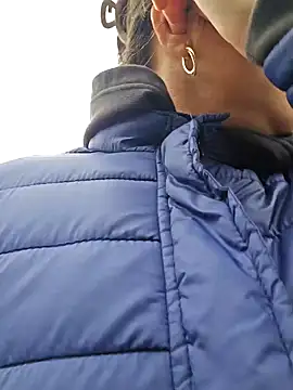 IsabelleCraft online show from 6, 10, 2025