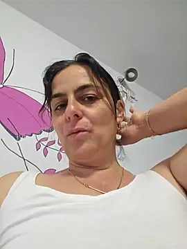 IsabelleCraft online show from 10, 11, 2025