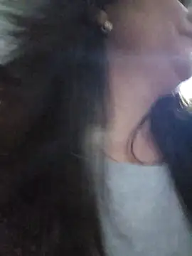 IsabelleCraft online show from 2, 2, 2026