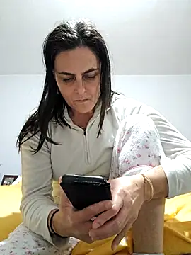 IsabelleCraft online show from 17, 11, 2025