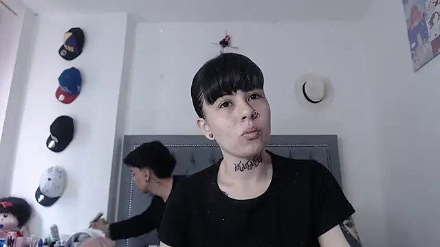 dulce maria x online show from 7, 10, 2025