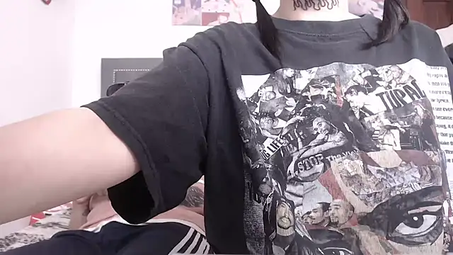 dulce maria x online show from 20, 3, 2025