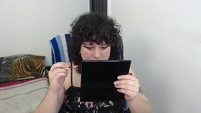 Smoke trip Alicia online show from 11, 2, 2026