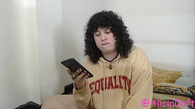 Smoke trip Alicia online show from 29, 3, 2026