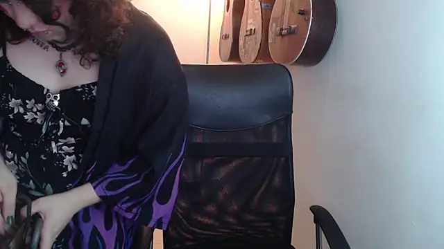 Smoke trip Alicia online show from 29, 11, 2025