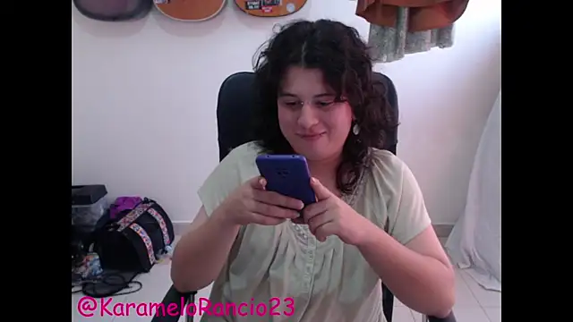 Smoke trip Alicia online show from 23, 2, 2025