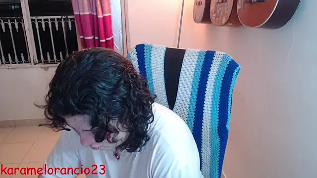 Smoke trip Alicia online show from 26, 9, 2025