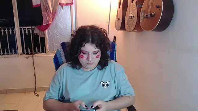 Smoke trip Alicia online show from 16, 10, 2025