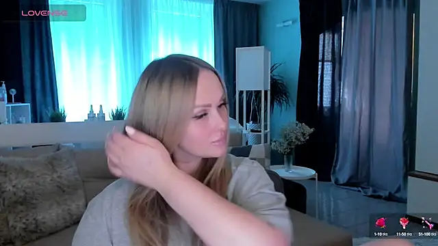 Snapshot of Libby_Nora chatting on 21, 2, 2025 Libby Nora online show from 21, 2, 2025