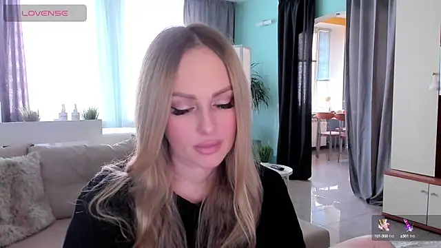 Snapshot of Libby_Nora chatting on 11, 3, 2025 Libby Nora online show from 11, 3, 2025