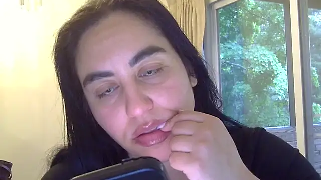 Snapshot of WetFlower69 chatting on 24, 5, 2026 WetFlower69 online show from 24, 5, 2026