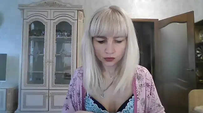 BarbaraKim online show from 20, 3, 2025