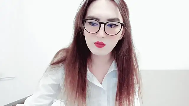 MinniMaksy online show from 7, 12, 2024