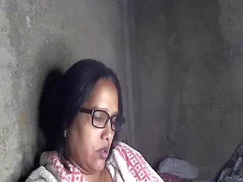 Damita999 online show from 1, 2, 2025