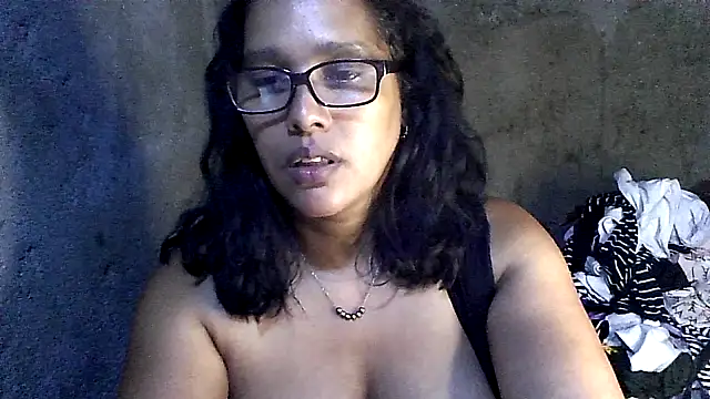 Damita999 online show from 10, 2, 2025