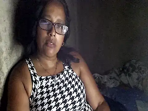 Damita999 online show from 21, 2, 2025