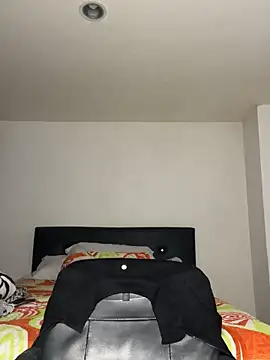 swrennn19 online show from 23, 9, 2025