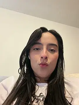 swrennn19 online show from 11, 4, 2026