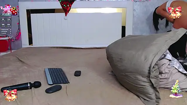 FlirtDeea online show from 13, 12, 2025