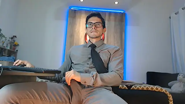 Snapshot of Andrew_4_ chatting on 24, 9, 2025 Andrew 4 online show from 24, 9, 2025