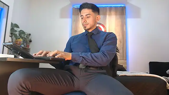 Snapshot of Andrew_4_ chatting on 11, 1, 2026 Andrew 4 online show from 11, 1, 2026