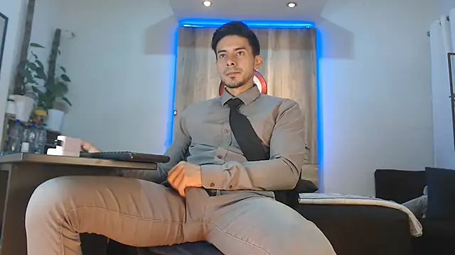 Andrew 4  online show from 11, 3, 2026