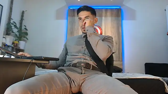 Snapshot of Andrew_4_ chatting on 24, 2, 2026 Andrew 4 online show from 24, 2, 2026