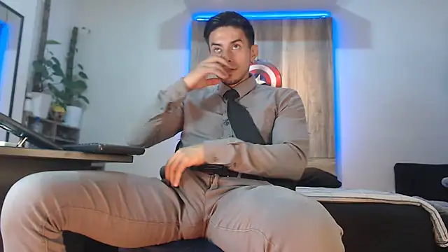 Andrew 4  online show from 6, 3, 2026