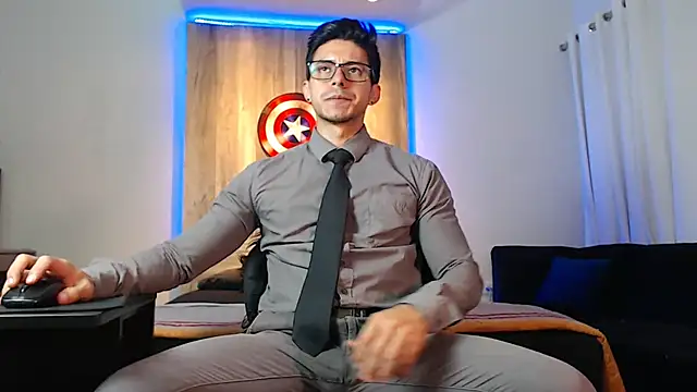 Snapshot of Andrew_4_ chatting on 5, 12, 2024 Andrew 4 online show from 5, 12, 2024