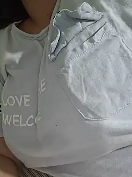 XXLorie 02 online show from 24, 6, 2026