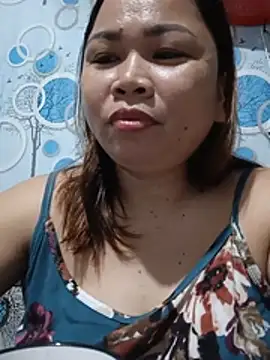XXLorie 02 online show from 11, 7, 2026