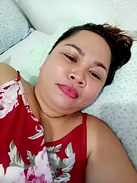 XXLorie 02 online show from 19, 2, 2026