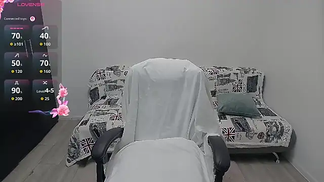 Snapshot of erikaerika chatting on 10, 7, 2026 erikaerika online show from 10, 7, 2026