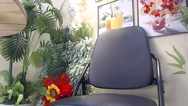 AsianPussie4u online show from 14, 4, 2026