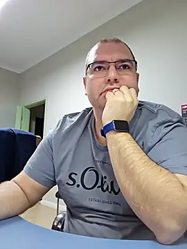 Andrew1900529 online show from 21, 1, 2025