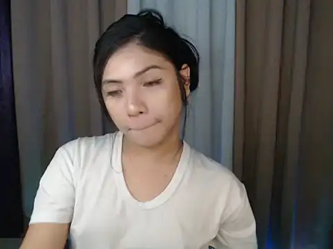 Kisses-For-You online show from 18, 1, 2026