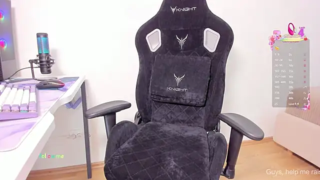 SkyqueenI online show from 23, 9, 2025