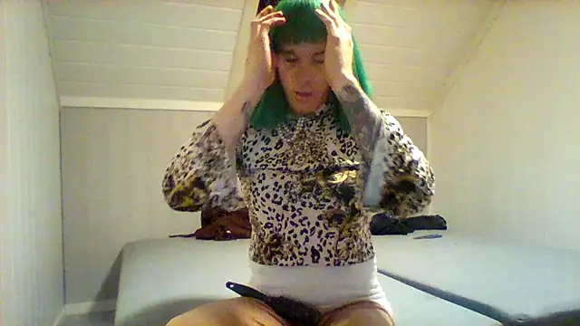 SassyAmanda87 online show from 24, 9, 2025