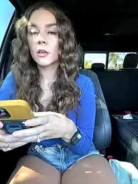 MaggyMayI online show from 13, 11, 2025