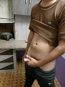 HotBoyOm online show from 15, 12, 2025